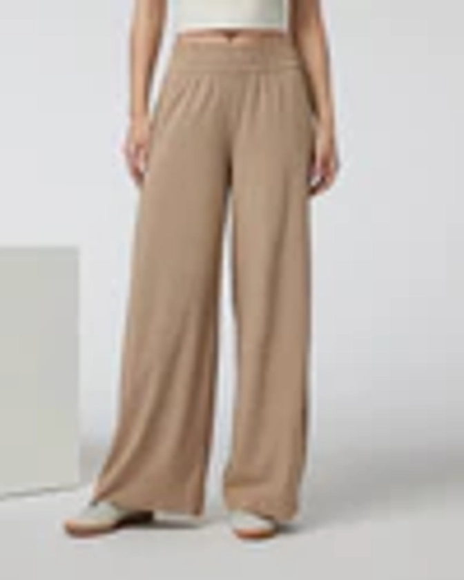 Villa Wideleg | Goldenrod Wide Leg Pants | Vuori