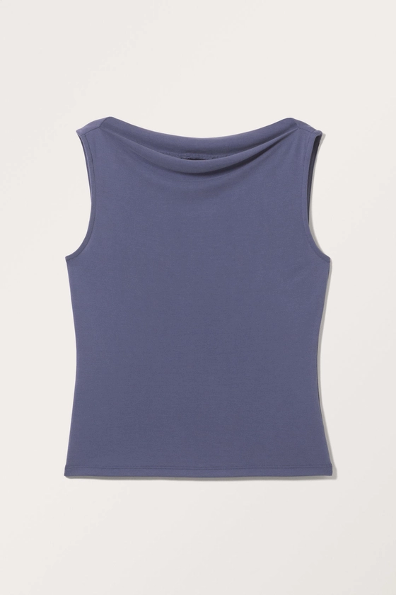 Super soft sleeveless boatneck top - Charcoal - Monki GB