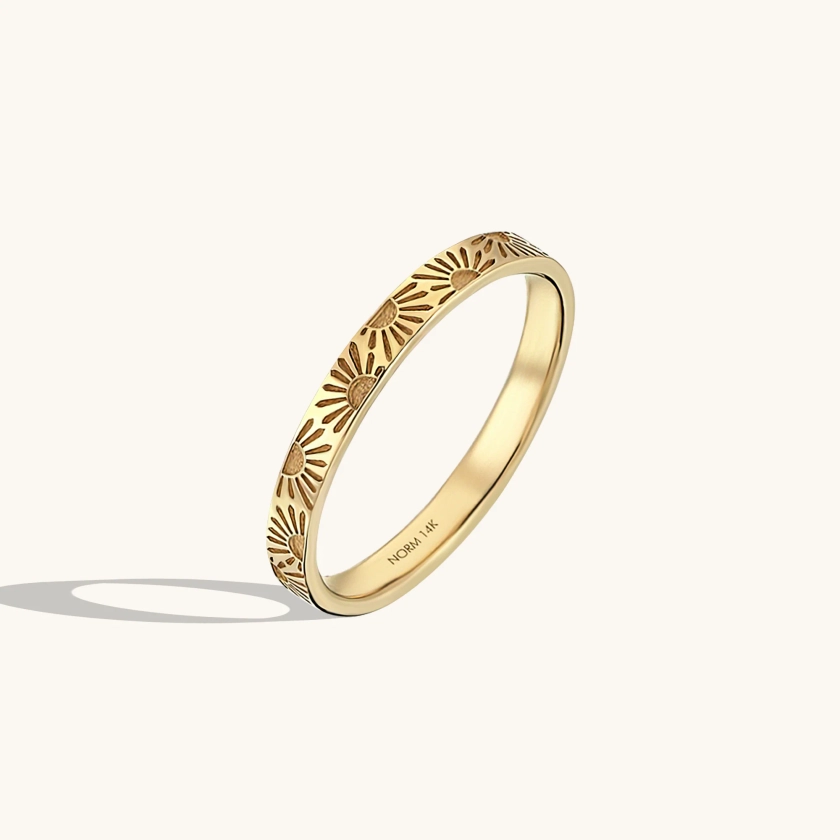 Sun Band Ring in Gold