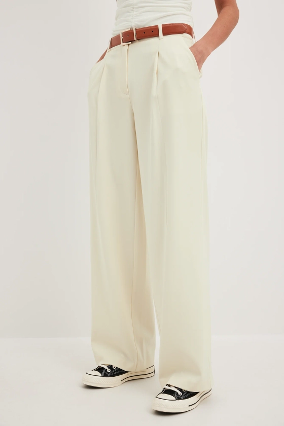 Tailored Pleated Mid Waist Pants Offwhite