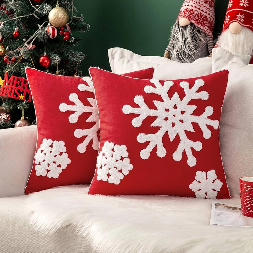 MIULEE Pack of 2 Christmas Decorative Snowflake Throw Pillow Covers Canvas Embroidery Cushion Cases Holiday Decor Soft Pillowcases for Couch Sofa Bedroom Car（Red, 18x18in）