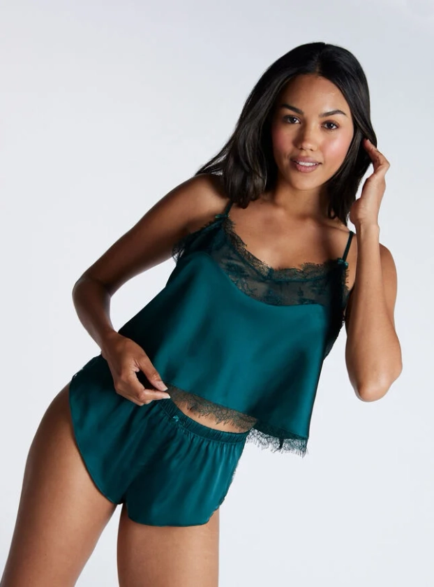 Luxe satin & eyelash lace short pyjama set