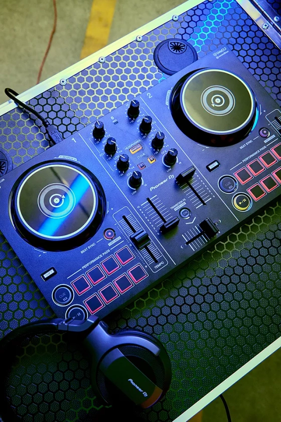 Pioneer DJ DDJ-200 Smart DJ Controller