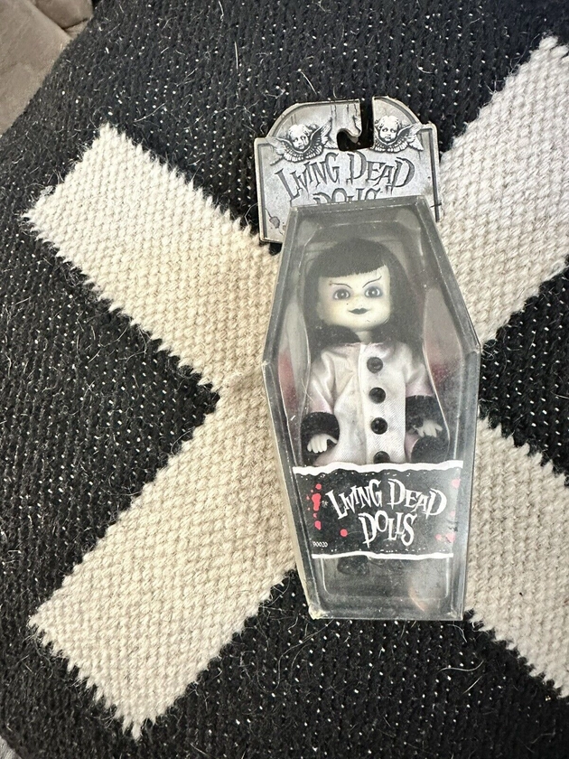 Living Dead Dolls Lottie 4” Mini Figure Mezco Toys In Box