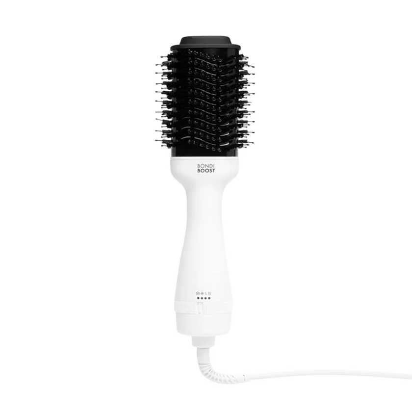 Blowout Brush Pro - Your blowout’s about to get a glow-up