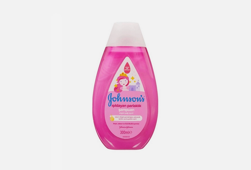 В наличии:Шампунь для волос Johnson & Johnson Блестящие локоны