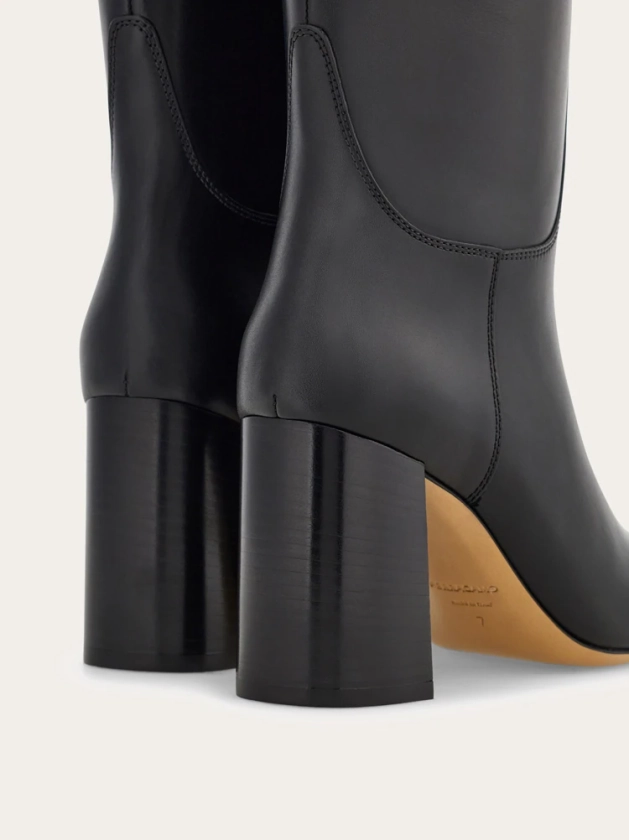 Botas adorno Hug - Mujer - Salvatore Ferragamo ES