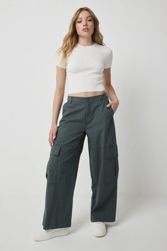 Wide Leg Cargo Pants