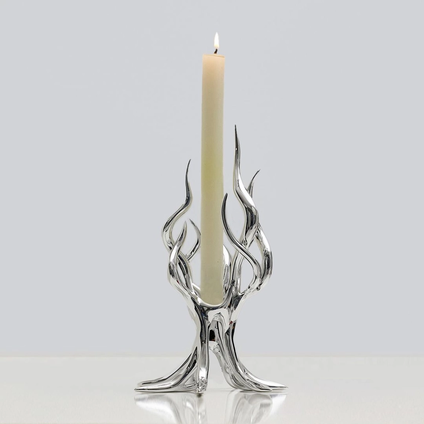 TALL FLAMiNG CANDLE HOLDER