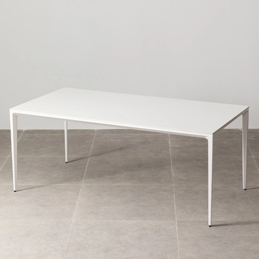 White Innovation S Indoor/Outdoor Dining Table