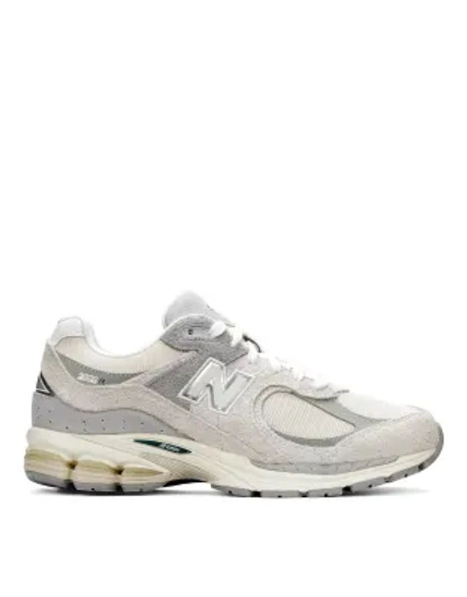 New Balance - 2002 - Baskets - Blanc cassé et gris | ASOS