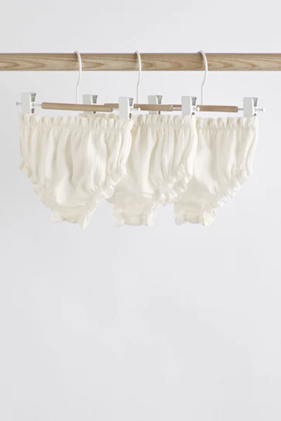 White Baby Knickers 3 Pack (0mths-2yrs)