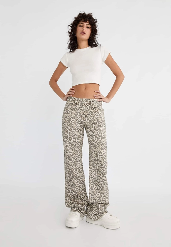 Pantalon straight léopard - Mode femme | Stradivarius France