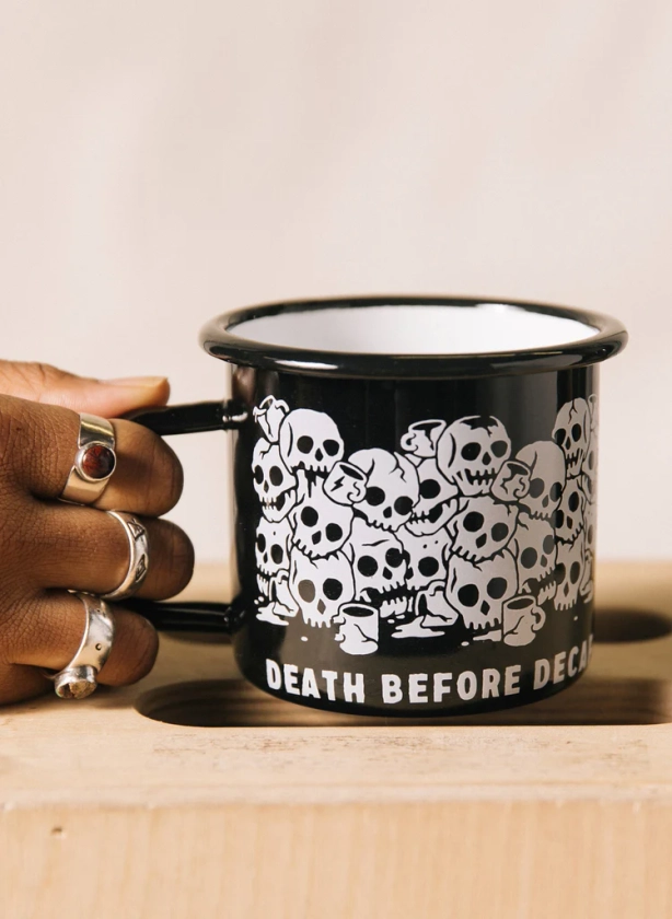 Death Before Decaf Mug Pyknic | Pretty Attitude