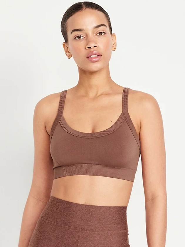 Light Support Seamless Ribbed Sports Bra