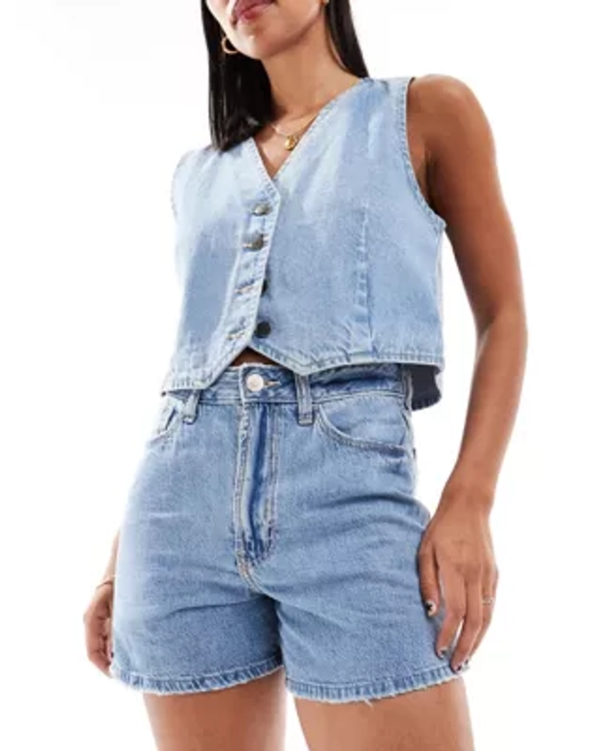 Hollister - Short en jean style années 90 à taille ultra haute - Bleu moyen | ASOS