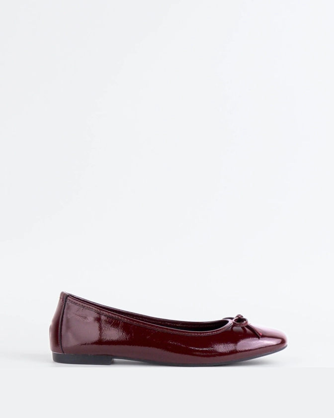 L'INTERVALLE Ramesses Women's Ballerina Flat Shoe Burgundy Patent