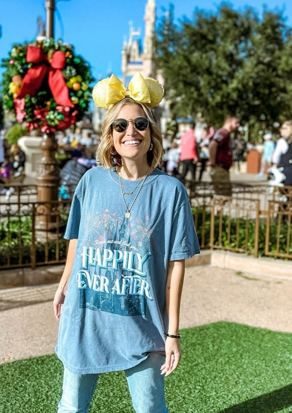 Happily Ever After Returns Tee, Theme Park Tshirt, Fireworks Design, WDW Inspired Shirt - Etsy