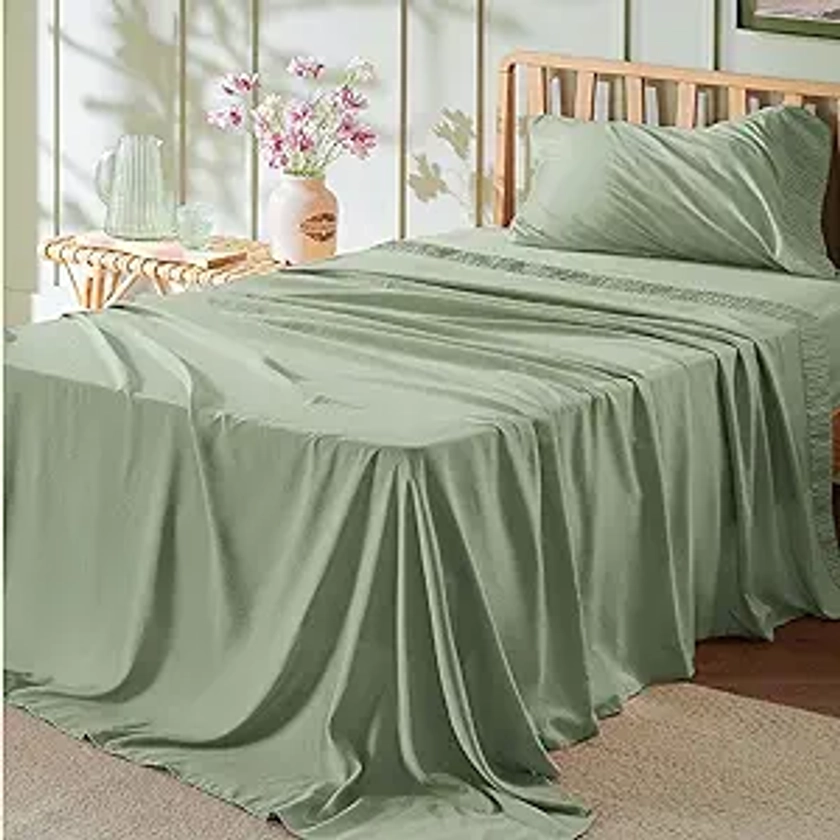 Bedsure Twin Sheets Set - Soft Twin Bed Sheets for Boys and Girls, 3 Pieces Hotel Luxury Sage Green Sheets Twin, Easy Care Polyester Microfiber Cooling Bed Sheet Set