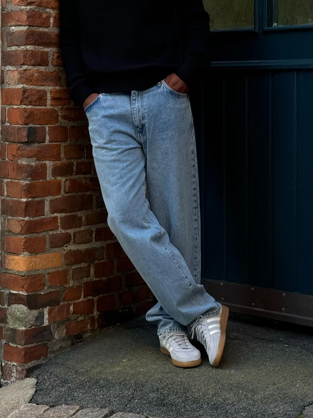 Köp Woodbird Leroy Doone Jeans - *NY*Washed blue | NLYMAN