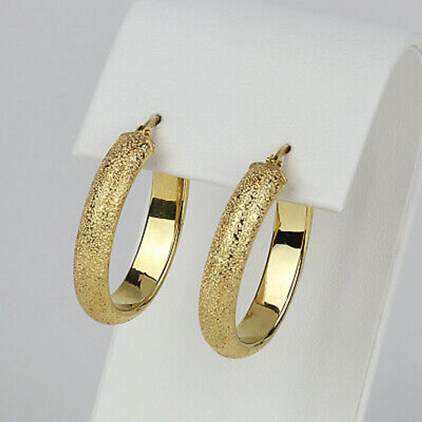 Pretty Italian 14k Yellow Gold Women's Textured Oval Hoop Earrings