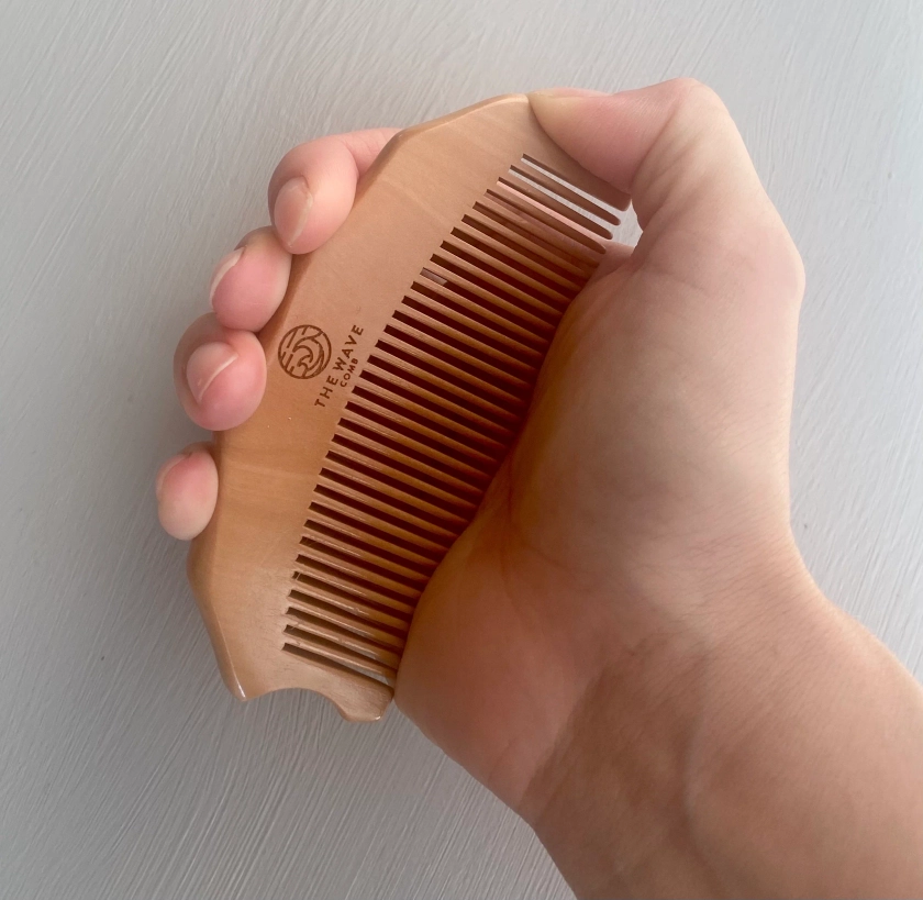 Acupressure comb for pain management and anxiety