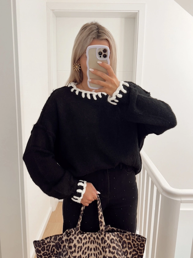 Pull TOM En maille noir avec coutures blanches