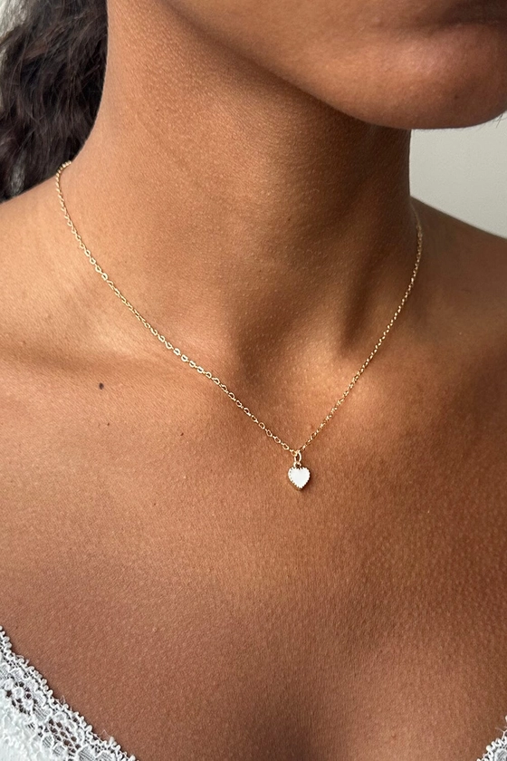 White Heart Necklace