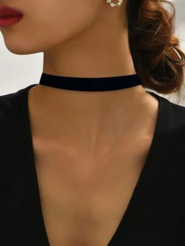 Black Velvet Thin Necklace For Women, Winter, Simple Design Choker Set, Neck Decoration For Party, Dating Gifts For Girlfriend | SHEIN UK
