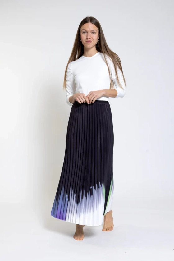 Black With White Printed Pleats Skirt