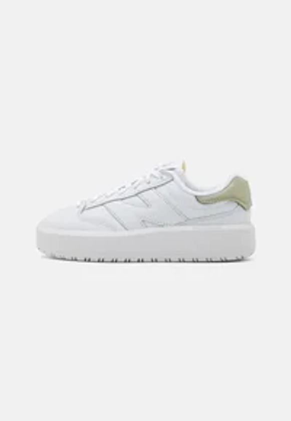 New Balance CT302 - Sneakers laag - white/wit - Zalando.be