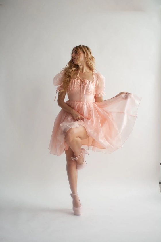 The Aurora Dress in Pointe Shoe Pink