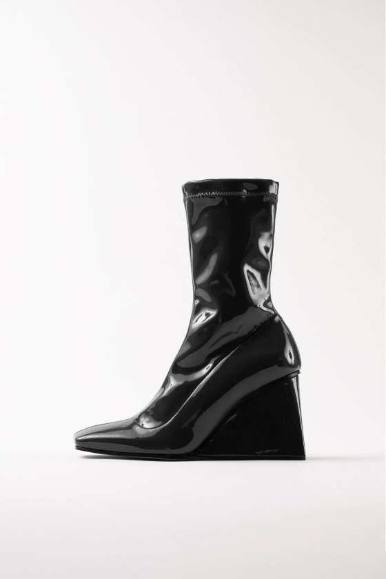 Hanna - Black Patent Faux Leather Ankle Boots