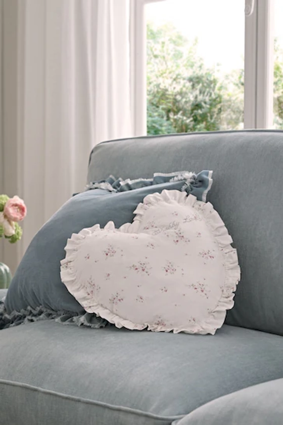 Shabby Chic by Rachel Ashwell® Rosabelle Floral Ruffle Heart Shabby Love Cushion