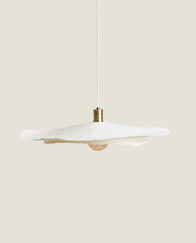 PLAFONNIER GRAND FORMAT - Plafond et applique - SALON - LAMPES ET ÉCLAIRAGE | Zara Home France | Zara Home France