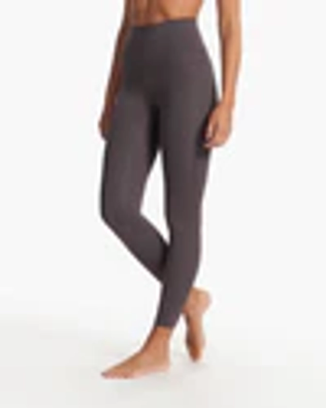 Evolve Legging | Plum High-Rise Leggings | Vuori