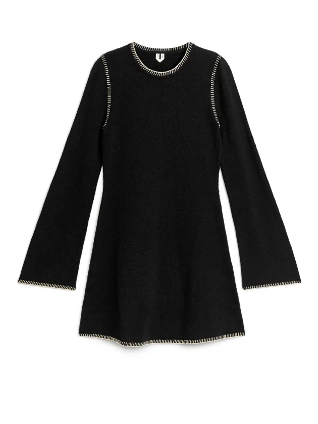 Robe en maille avec points de couverture - Noir - Dresses - ARKET FR