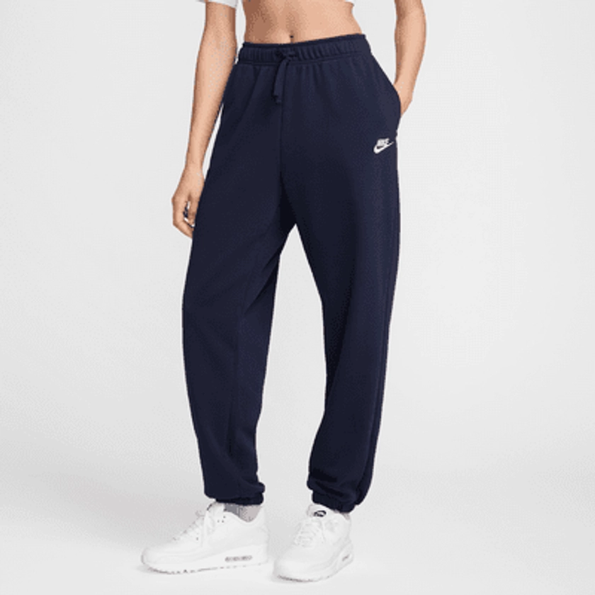 Nike Sportswear Club Fleece Women's Mid-Rise Oversized Sweatpants