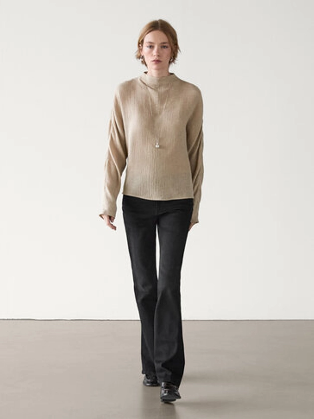 Soepelvallende blouse van wolmix · Bruin · Overhemden | Massimo Dutti