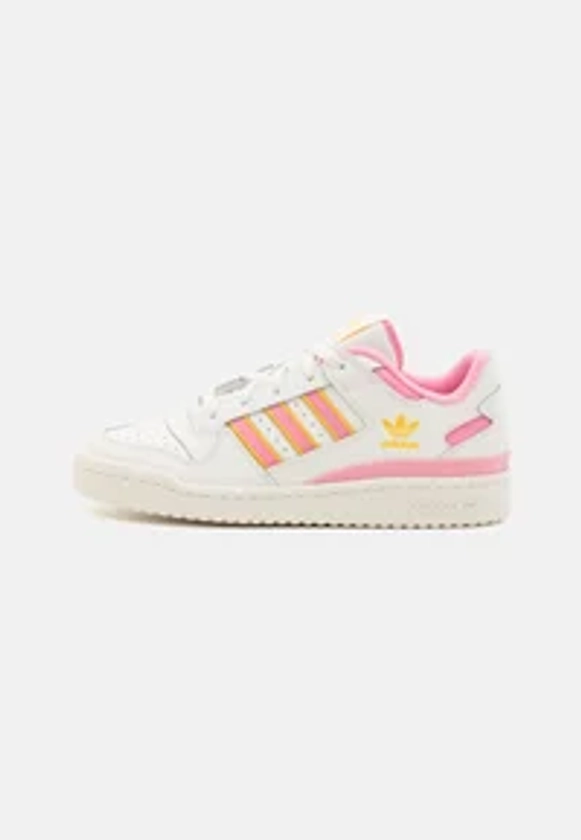 adidas Originals FORUM - Trainers - cloud white/bliss pink/spark/white - Zalando