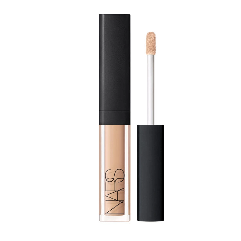 SERENA WILLIAMS  - NARS Radiant Creamy Concealer 