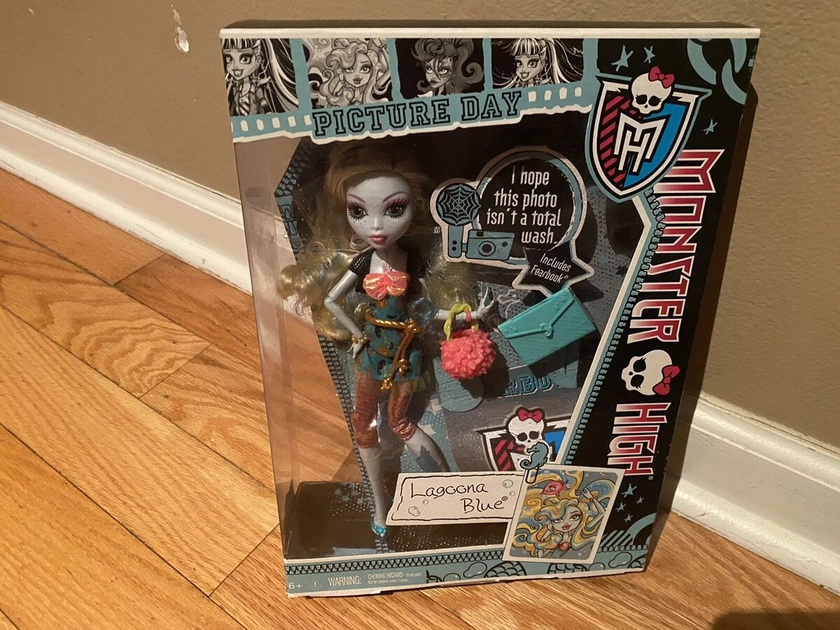 Monster High - Picture Day - Lagoona Blue - New in Box! Retired!