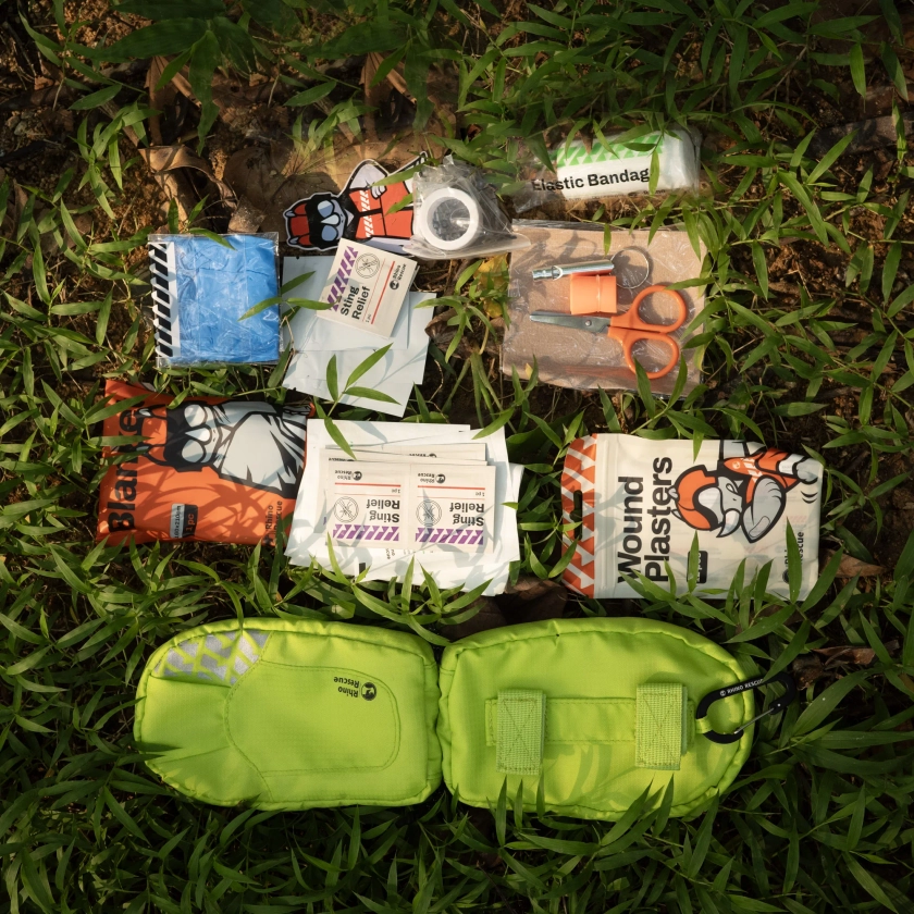 Rhino Rescue Camping First Aid Kit Waterproof Bag Survival Gear Mini Travel Emergency Kit Box For Hiking Camping Essentials