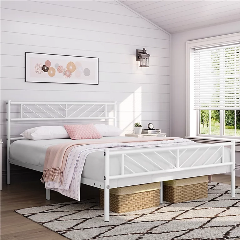 Yaheetech White 4ft6 Double Metal Bed Frame with Arrow Design Headboard and Footboard | DIY at B&Q