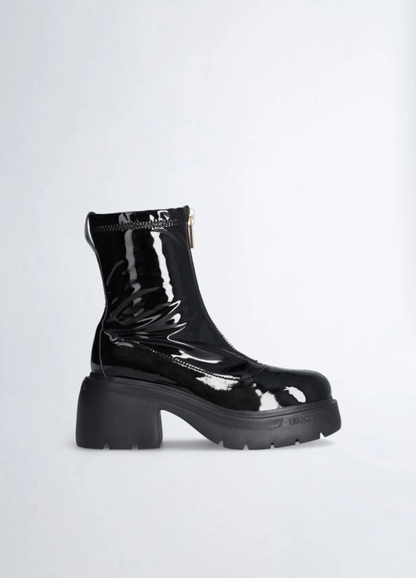 Bottines en vernis noir