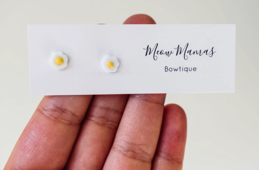 Micro egg earrings
