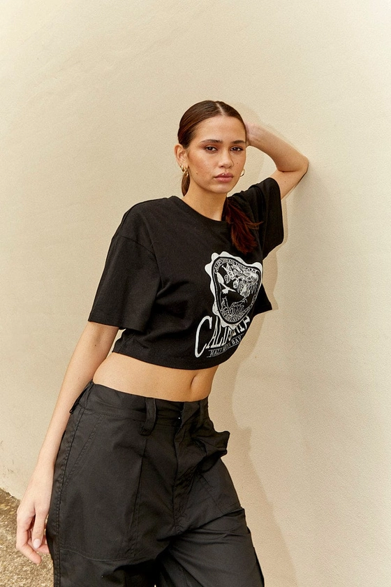 Women’s Black Crew Cropped Graphic T-Shirt | Ally Fashion