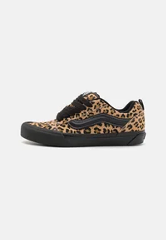 Vans KNU SKOOL UNISEX - Chaussures de skate - black/noir - ZALANDO.FR