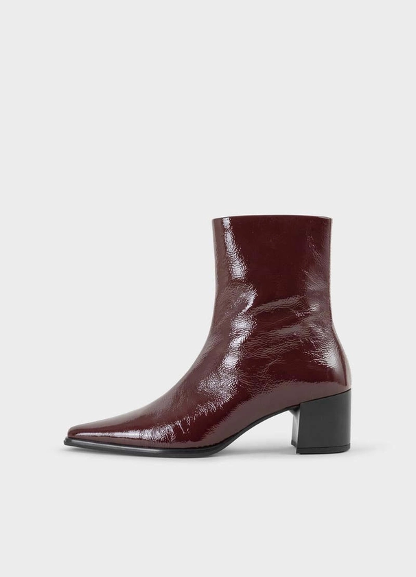 Vagabond Giselle Boot - Cherry on Garmentory