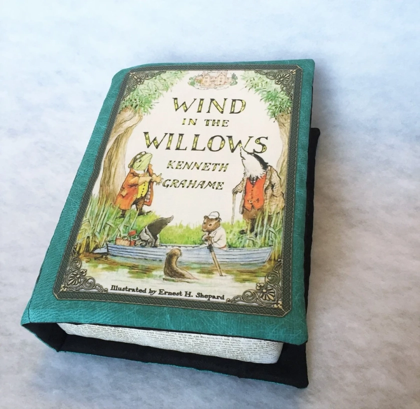 The Wind in the Willows Pillow Book - Etsy